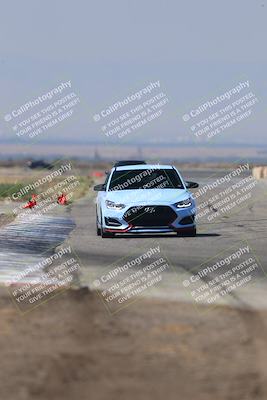media/Sep-20-2025-Extreme Speed (Sat) [[1fcc23683c]]/Blue (Low Intermediate)/Session 2 (Sunrise)/